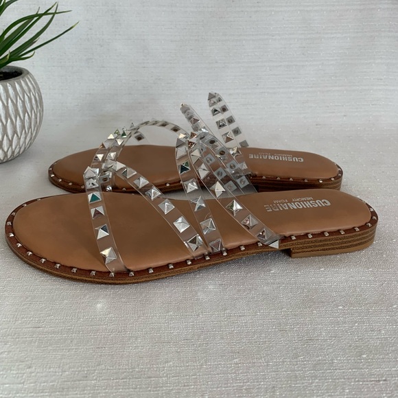 cushionaire 3 strap sandals